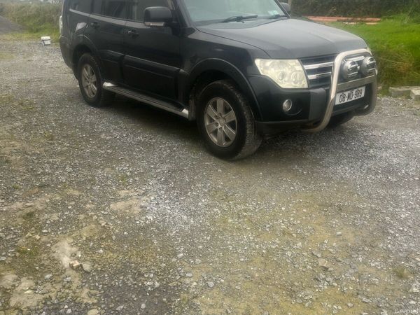 Mitsubishi Pajero SUV, Diesel, 2008, Black