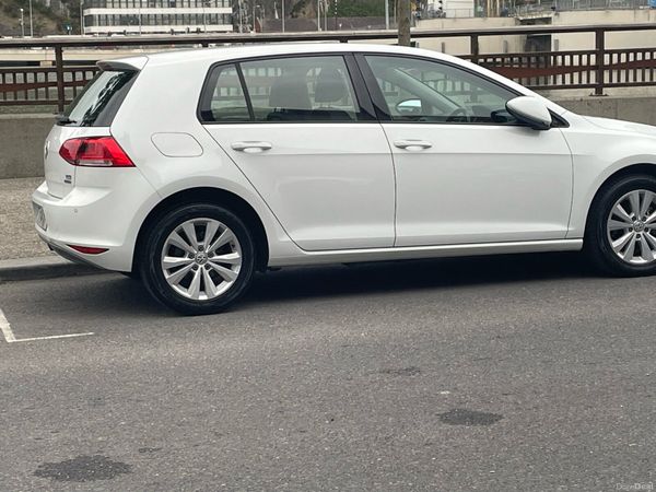 Volkswagen Golf Hatchback, Petrol, 2013, White