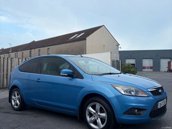 Ford Focus Hatchback, Petrol, 2008, Blue