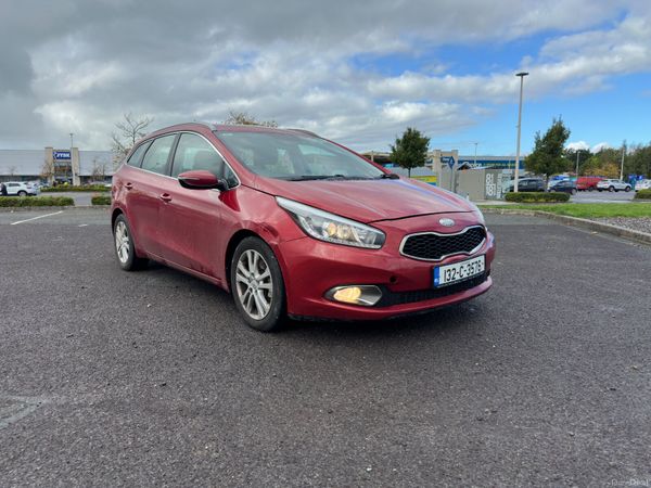 Kia Ceed Estate, Diesel, 2013, Red