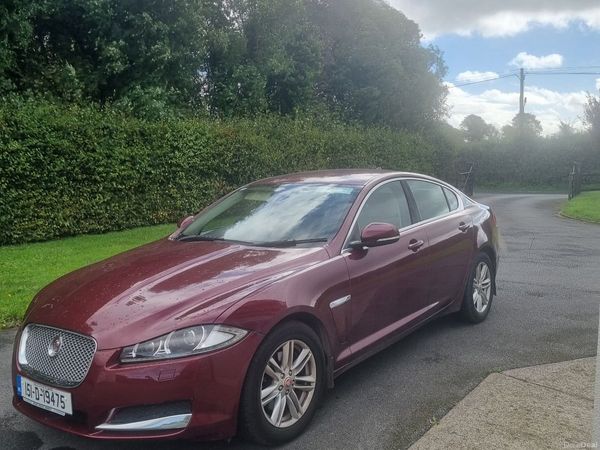 Jaguar XF Saloon, Diesel, 2015, Red