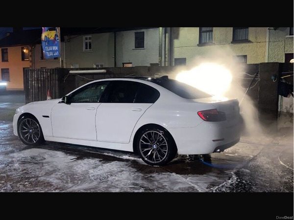 BMW 5-Series Saloon, Diesel, 2014, White