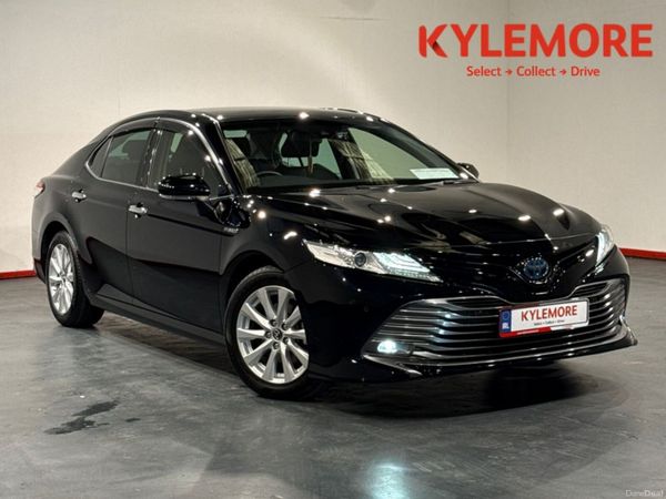 Toyota Camry Saloon, Petrol Hybrid, 2019, Black