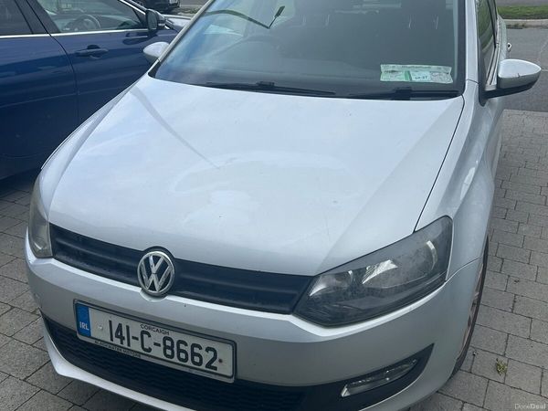 Volkswagen Polo Hatchback, Petrol, 2014, Silver