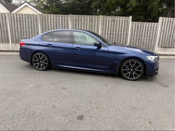 BMW 5-Series Saloon, Petrol Plug-in Hybrid, 2018, Blue