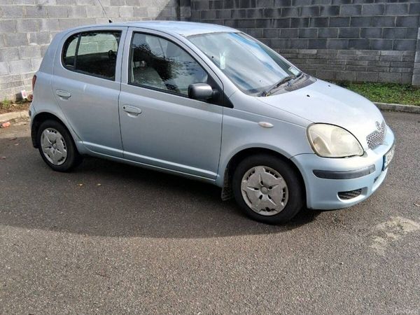 Toyota Yaris Hatchback, Petrol, 2004, Blue