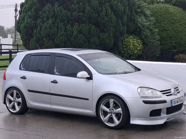 Volkswagen Golf Hatchback, Petrol, 2005, Silver