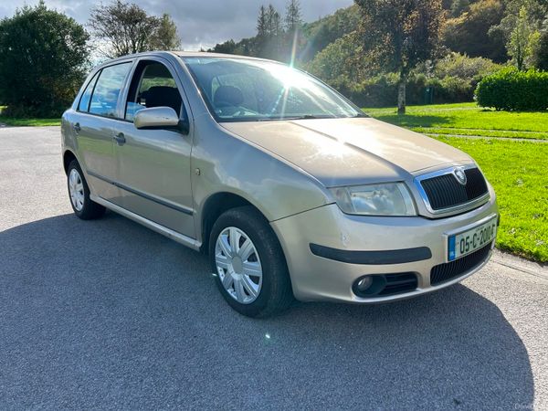 Skoda Fabia Hatchback, Petrol, 2005, Beige