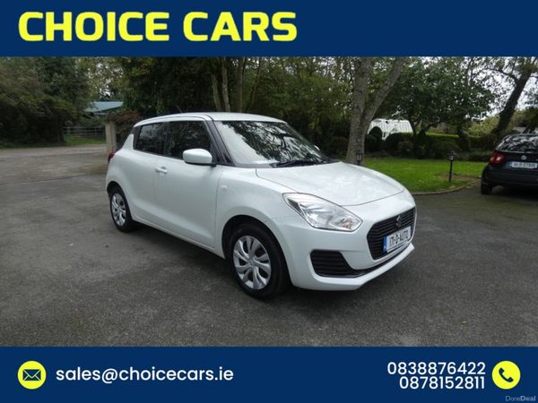 Suzuki Swift Hatchback, Petrol, 2017, White