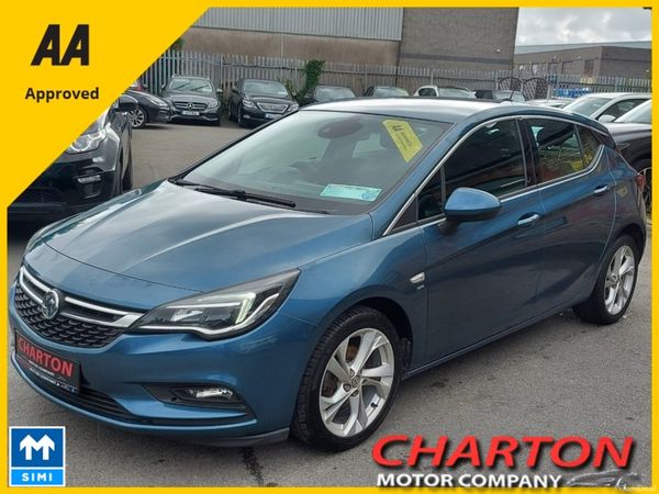 Opel Astra Hatchback, Petrol, 2017, Blue