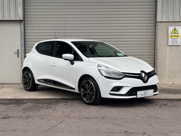 Renault Clio Hatchback, Petrol, 2018, White