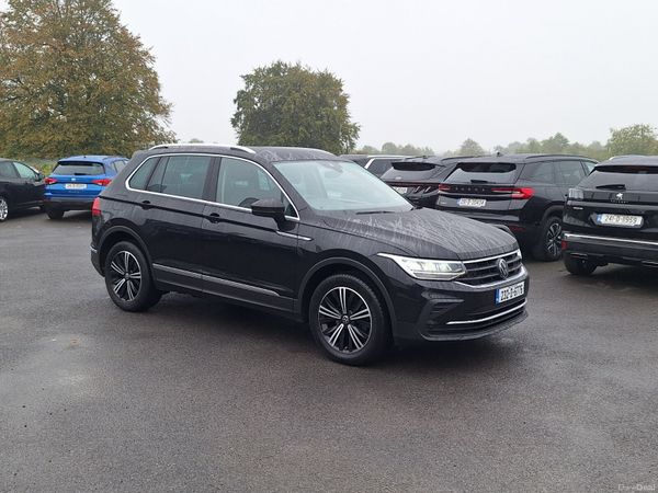 Volkswagen Tiguan SUV, Diesel, 2023, Black