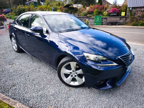 Lexus IS Saloon, Petrol Hybrid, 2014, Blue