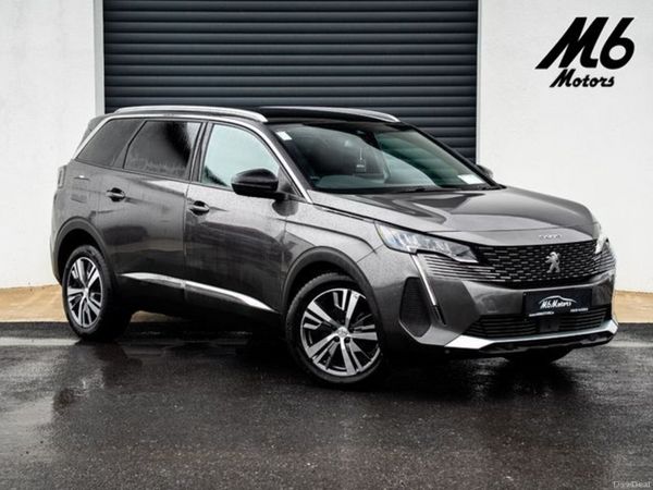 Peugeot 5008 MPV, Diesel, 2024, Grey