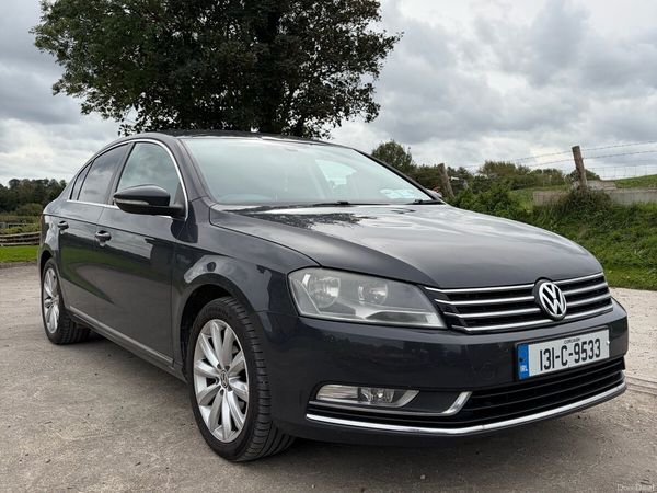 Volkswagen Passat Saloon, Diesel, 2013, Grey