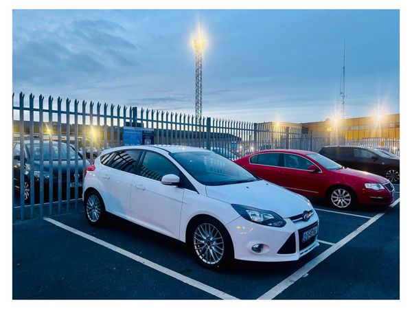 Ford Focus Hatchback, Diesel, 2012, White