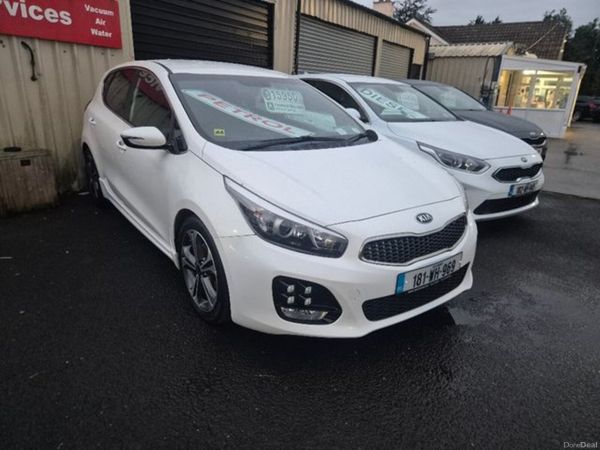 Kia Ceed Hatchback, Petrol, 2018, White