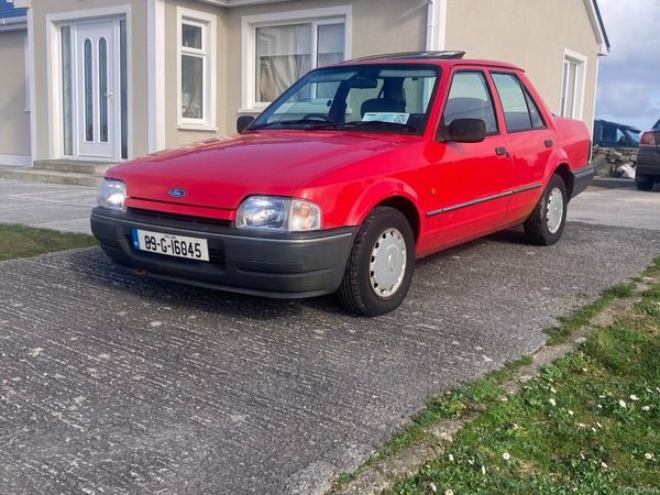 Nissan Micra Hatchback, Petrol, 2013, Red