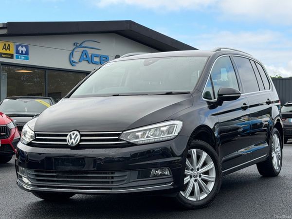 Volkswagen Touran MPV, Diesel, 2019, Black