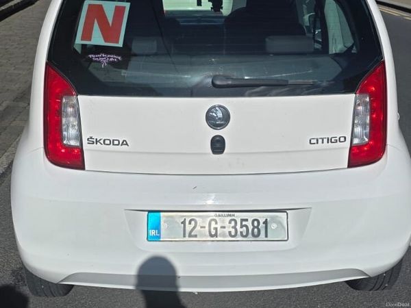 Skoda Citigo Hatchback, Petrol, 2012, White