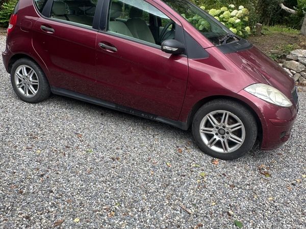 Mercedes-Benz A-Class Hatchback, Petrol, 2007, Red