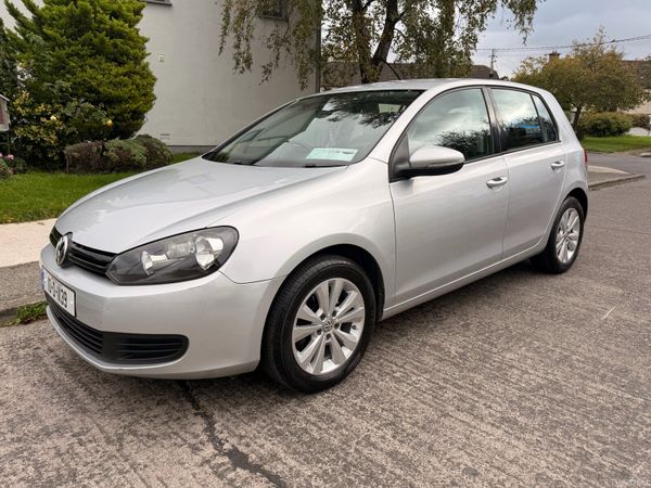 Volkswagen Golf Hatchback, Petrol, 2010, Silver