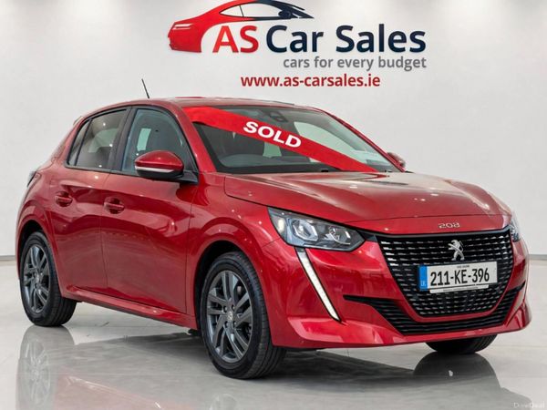 Peugeot 208 Hatchback, Petrol, 2021, Red