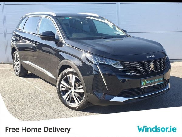 Peugeot 5008 MPV, Diesel, 2023, Black