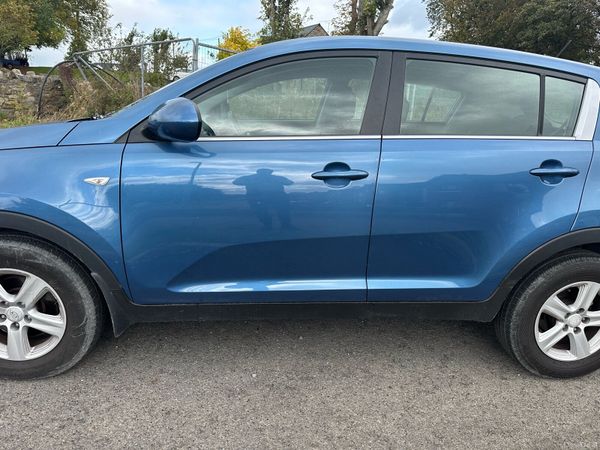 Kia Sportage SUV, Diesel, 2015, Blue