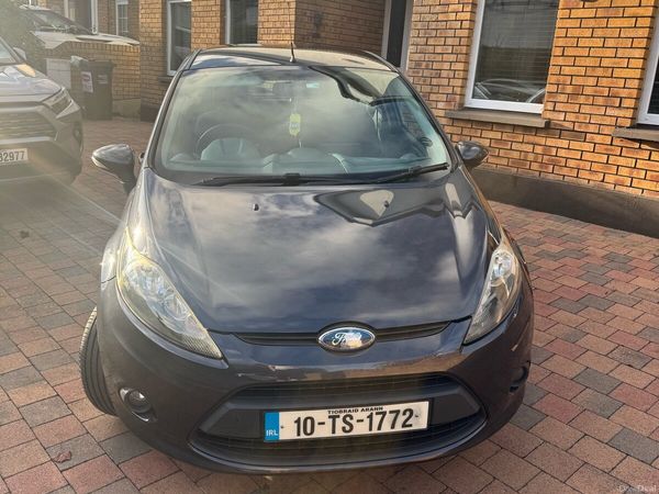 Ford Fiesta Hatchback, Petrol, 2010, Grey