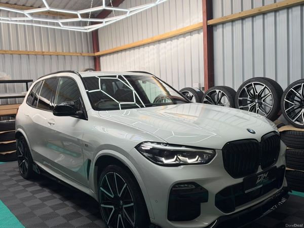 BMW X5 SUV, Petrol Hybrid, 2021, White