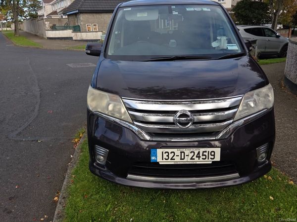 Nissan Serena MPV, Petrol Hybrid, 2013, Purple