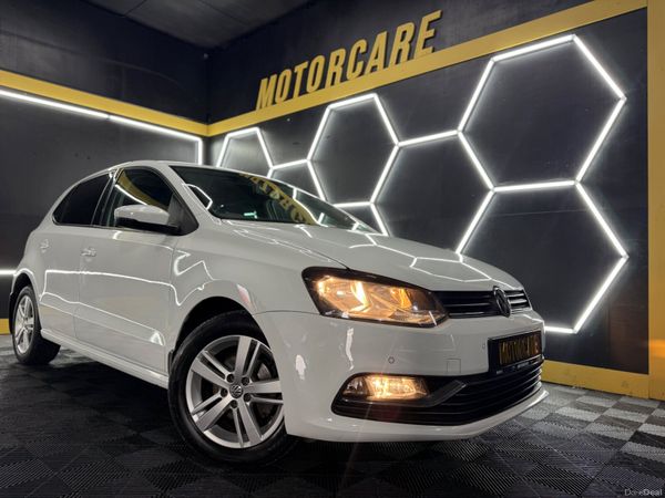 Volkswagen Polo Hatchback, Petrol, 2016, White