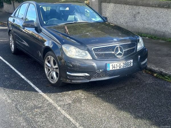 Mercedes-Benz C-Class Saloon, Petrol, 2014, Black