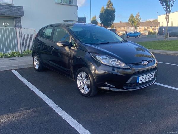 Ford Fiesta Hatchback, Petrol, 2012, Black