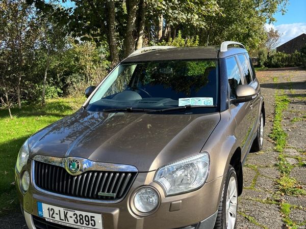 Skoda Yeti SUV, Diesel, 2012, Brown