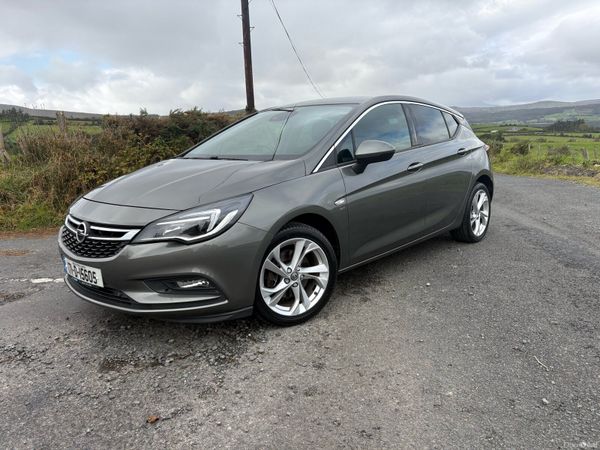 Opel Astra Hatchback, Diesel, 2017, Grey