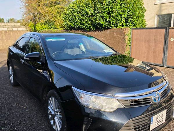 Toyota Camry Saloon, Petrol Hybrid, 2015, Black