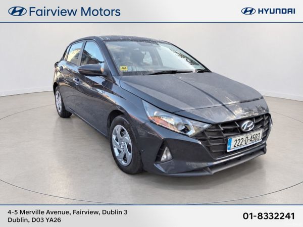 Hyundai i20 Hatchback, Petrol, 2022, Grey