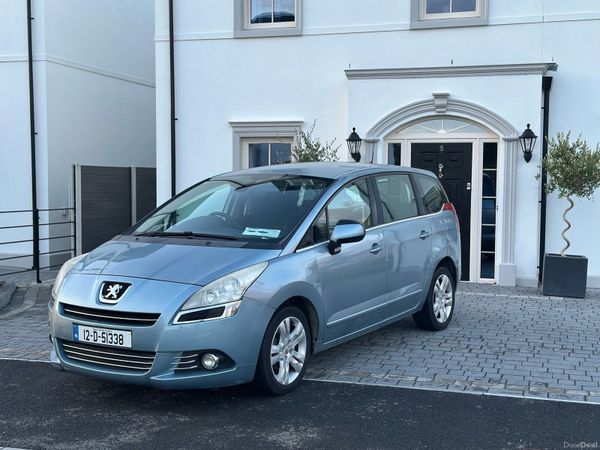 Peugeot 5008 MPV, Diesel, 2012, Blue