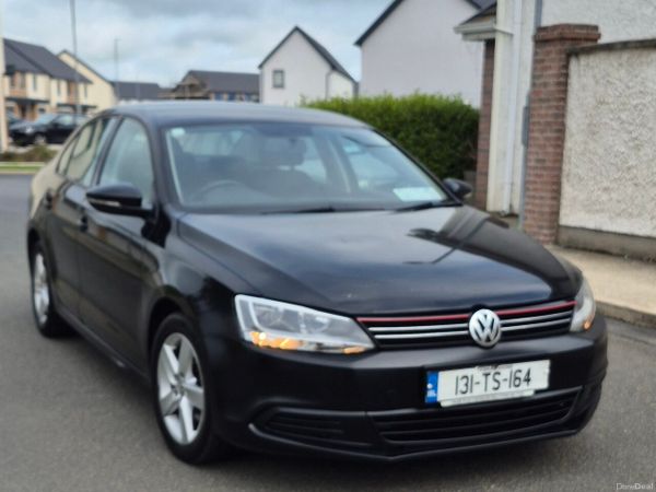 Volkswagen Jetta Saloon, Diesel, 2013, Black