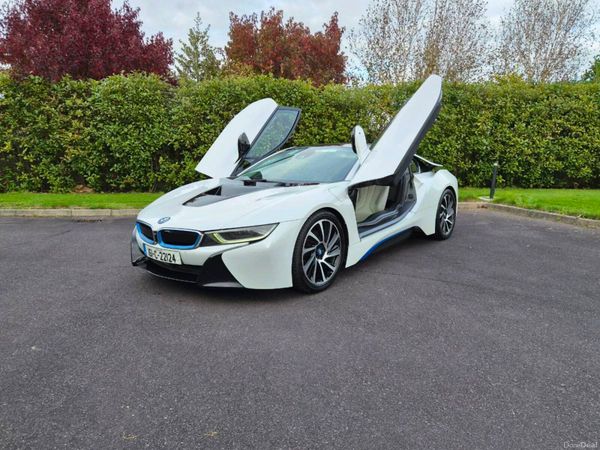 BMW i8 Coupe, Petrol Plug-in Hybrid, 2016, White