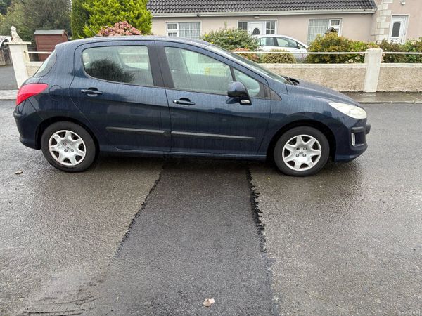 Peugeot 308 Hatchback, Diesel, 2011, Blue