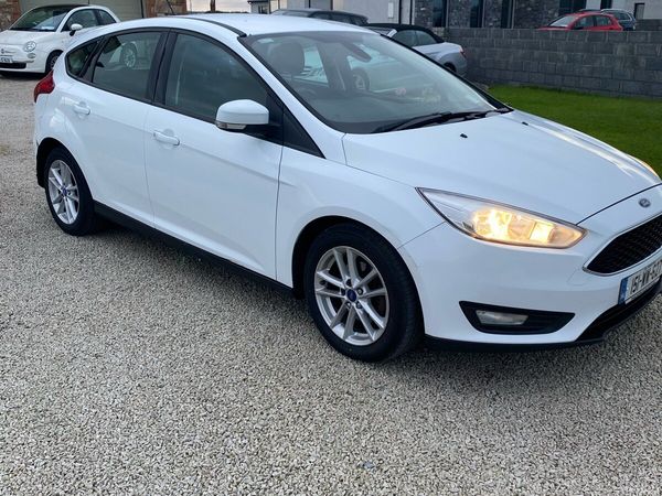 Ford Focus Hatchback, Diesel, 2015, White