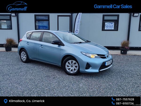Toyota Auris Estate, Petrol, 2013, Blue