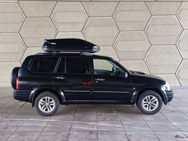 Suzuki Grand Vitara SUV, Diesel, 2004, Black