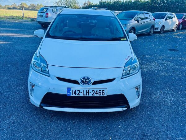 Toyota Prius Hatchback, Petrol Hybrid, 2012, White
