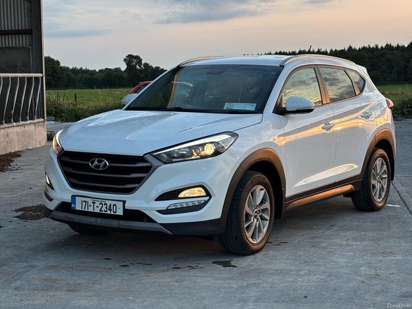 Hyundai Tucson SUV, Diesel, 2017, White