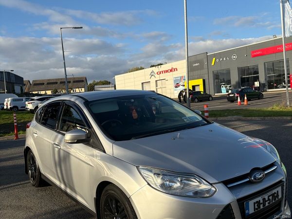 Ford Focus Hatchback, Diesel, 2013, Silver