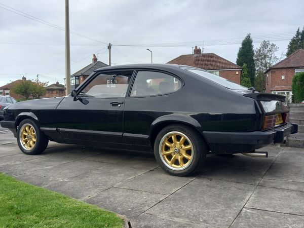 Ford Capri Hatchback, Petrol, 1984, Black
